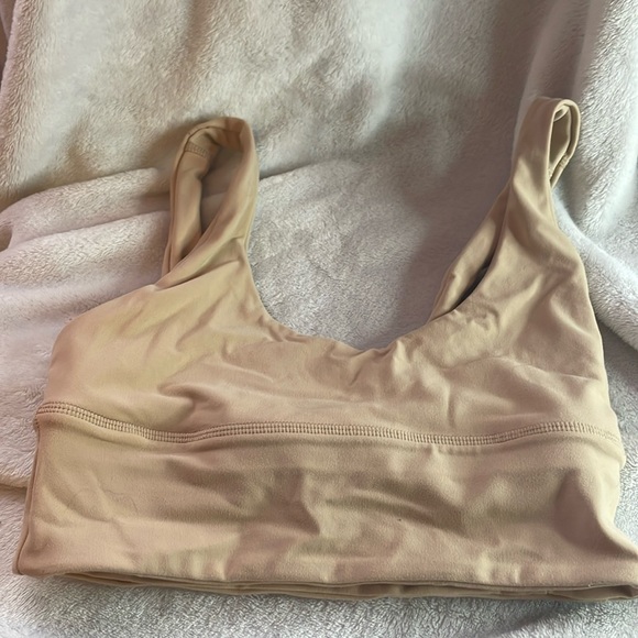 Lululemon Sports Bra - Picture 1 of 4